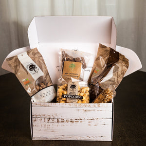 Grand Pecan Gift Box - Hudson Pecan Company